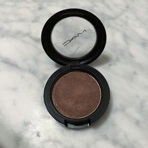 MAC Prolongwear Eyeshadow in Make Your Mark
